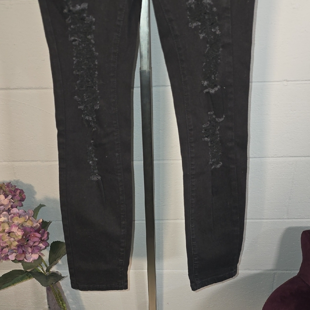 Fashion Nova Black Distressed Women's Jeans - Picture 5 of 14